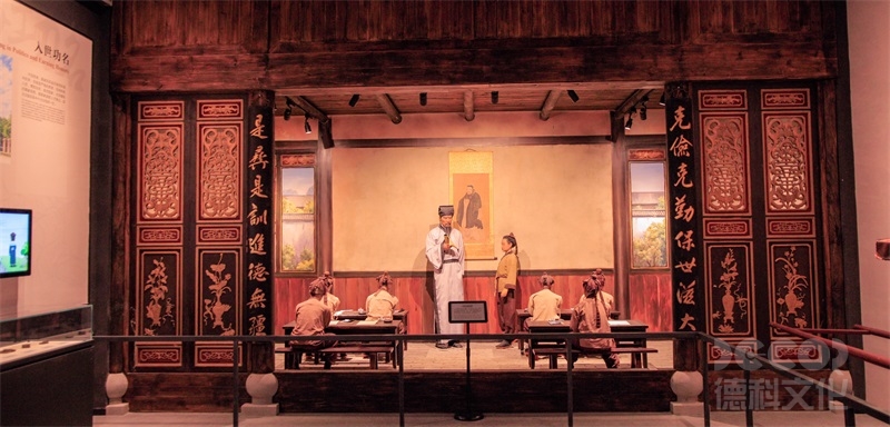 博物館裝修報(bào)價(jià)中的展柜定制費(fèi)用如何計(jì)算?